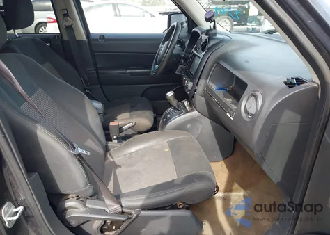 2014 Jeep Patriot Sport из США, поврежденный, VIN 1C4NJPBA5ED596157